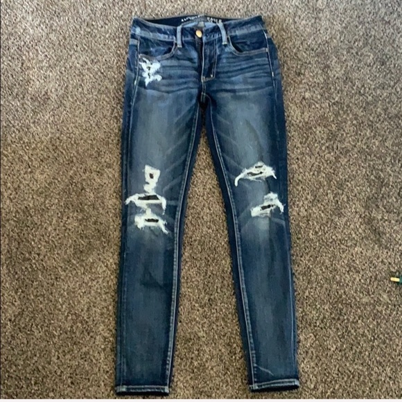 American Eagle ripped jeans - Picture 1 of 2